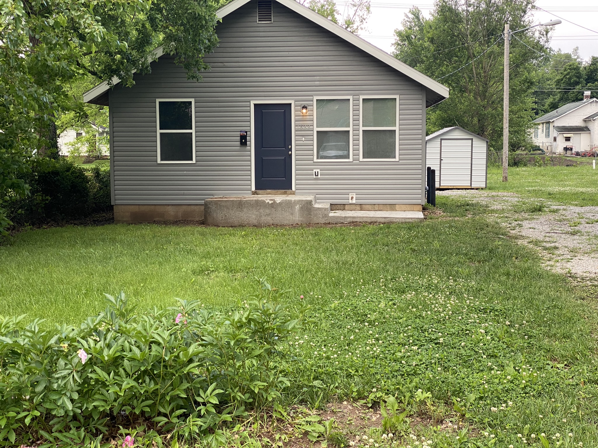 1622 W. Scott St